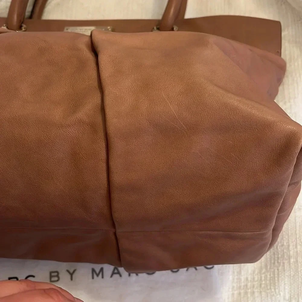 Marc By Marc Jacobs color person